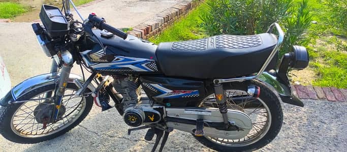 urgent sale 03007694082