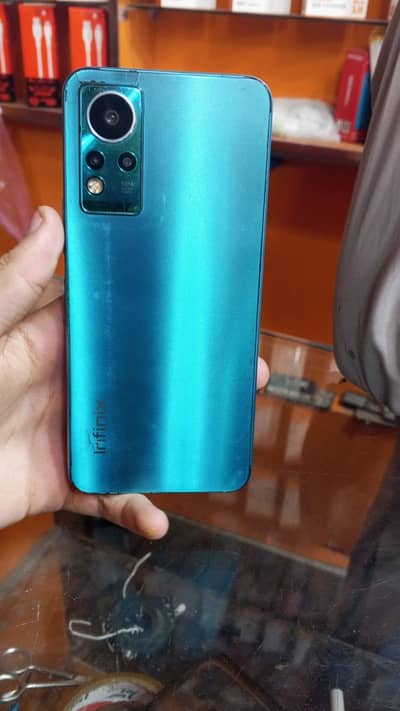 Infinix Note 11