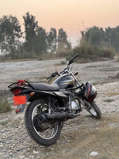 Yamaha YB125Z 20 model