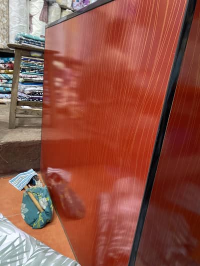Shop counter
