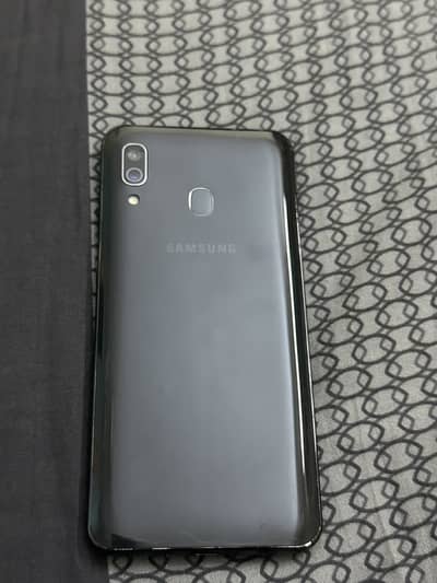 Samsung Mobile A30