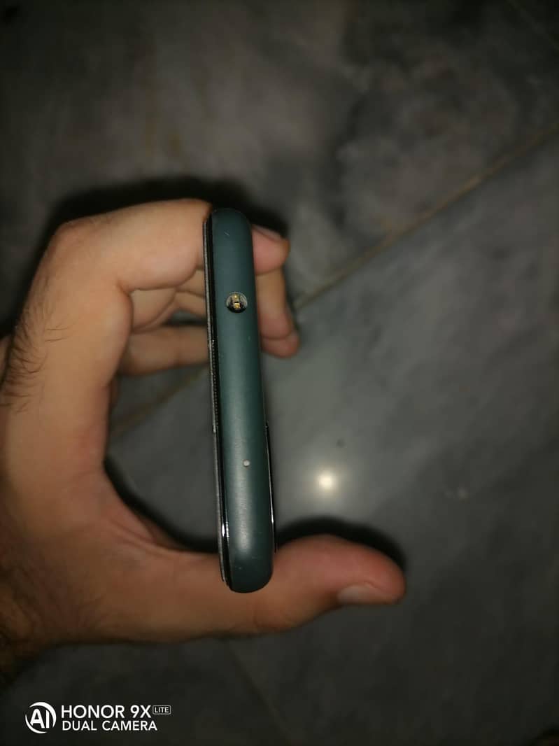 Google Pixel 5a 0