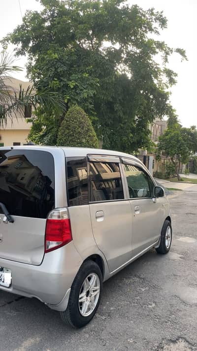 Honda life 12/14