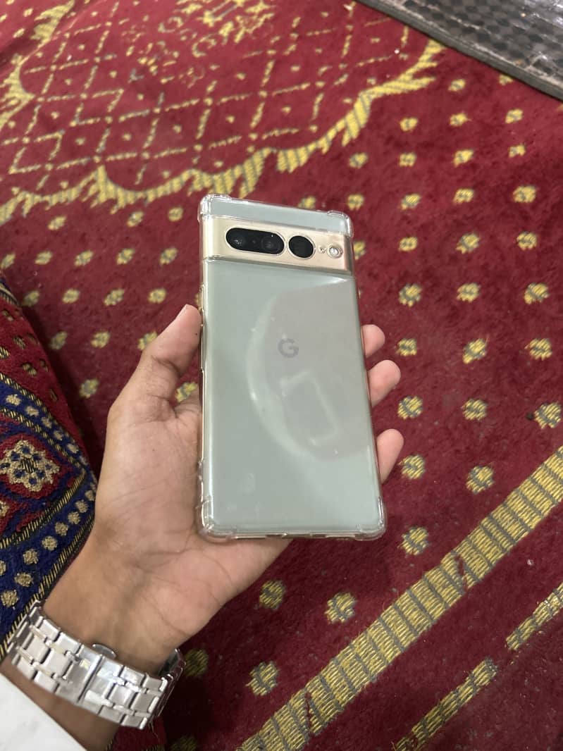 Google Pixel 7 Pro 0