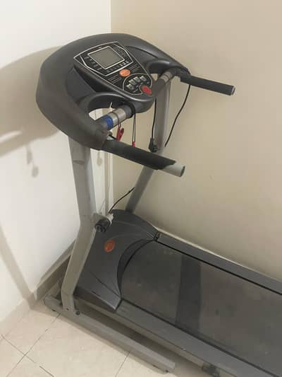 Treadmill for sale bcz of shifting