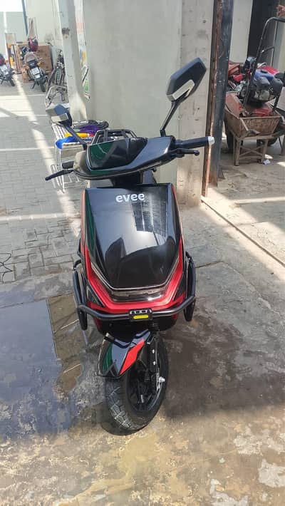 evee g-Zen elitirck sacooty urgent for sale