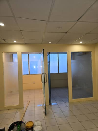Sami furnished office for rent 500sqft in shahar e Faisal.