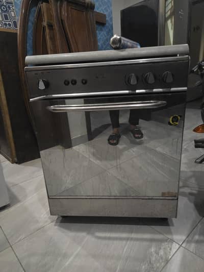 Gas Cooking Range with Oven (choola)