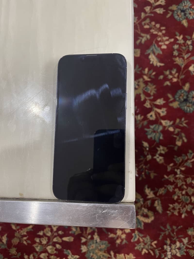 Apple iPhone 13 Pro Max 6