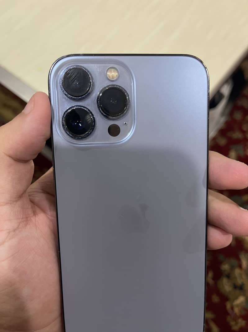 Apple iPhone 13 Pro Max 10