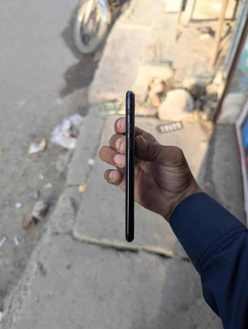 Apple iPhone 7 6