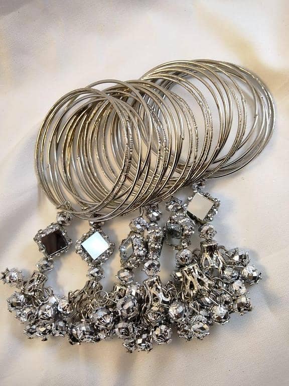 Beautifull Lady's Fashion: Silver Steel 24-Piece Bangles Set with Long Mirror and Small Jhumki