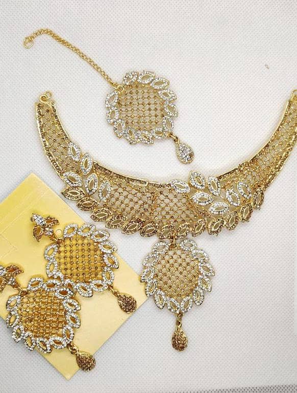 Leave Style Golden Jewellery Set for Parties and Wedding