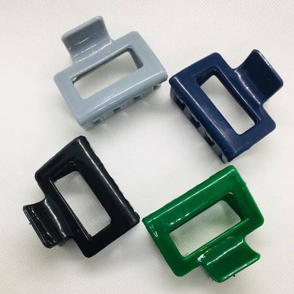 Pack of 4 multicolor hair catchers for women and girls