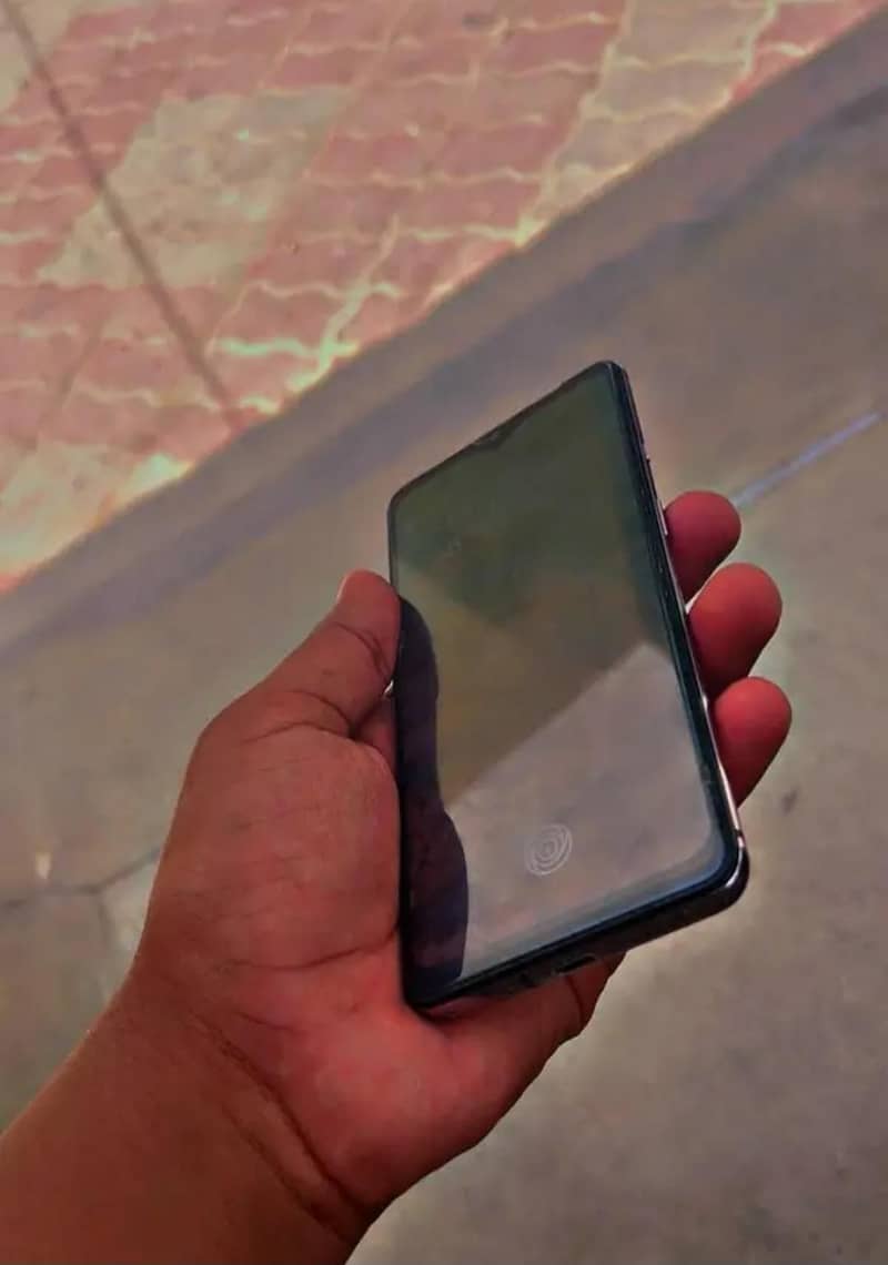 One Plus 7T 1