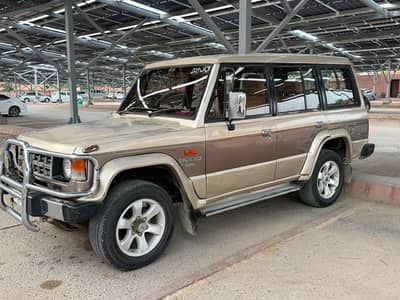 Mitsubishi Pajero MMC V6