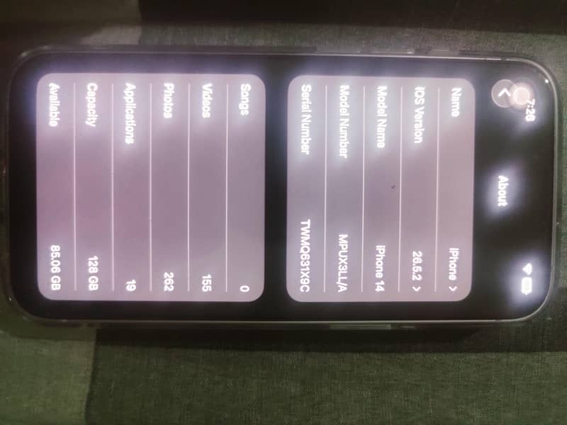 Apple iPhone 14 3
