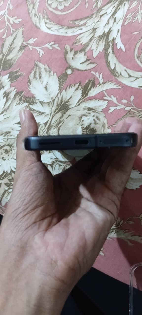 Google Pixel 9 3