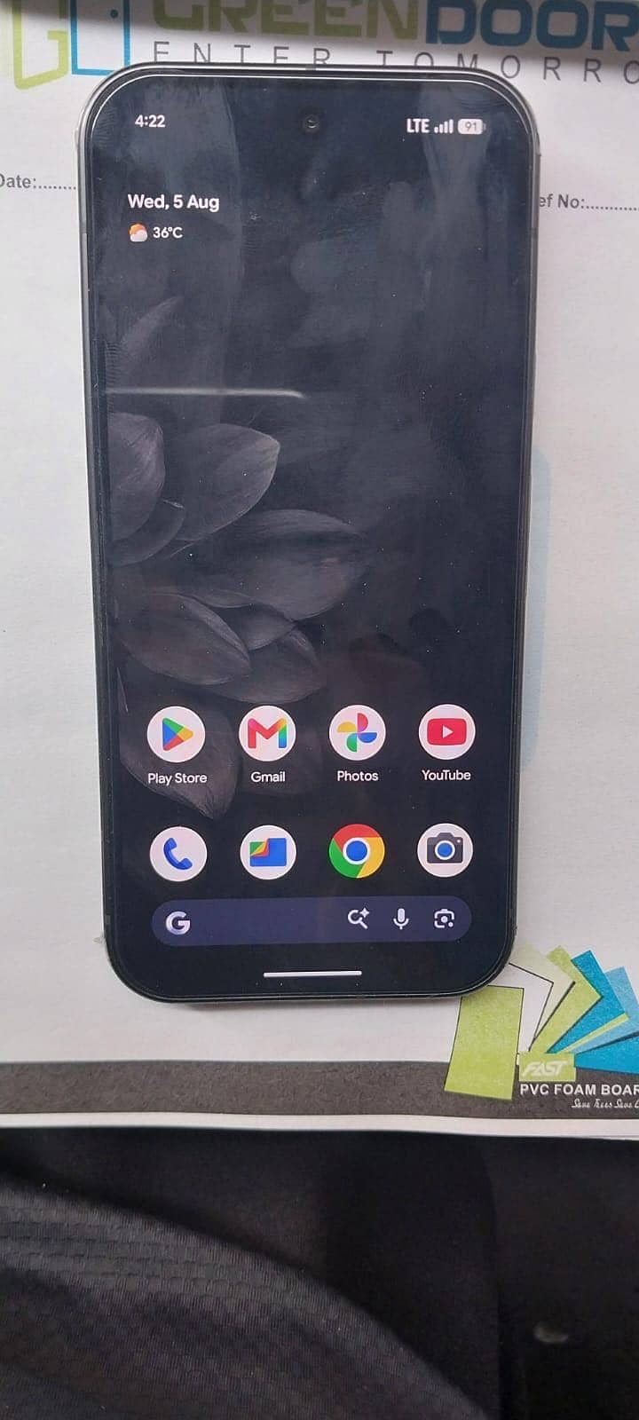 Google Pixel 9 6