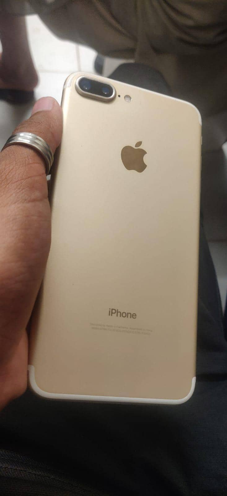 Apple iPhone 7 Plus 2