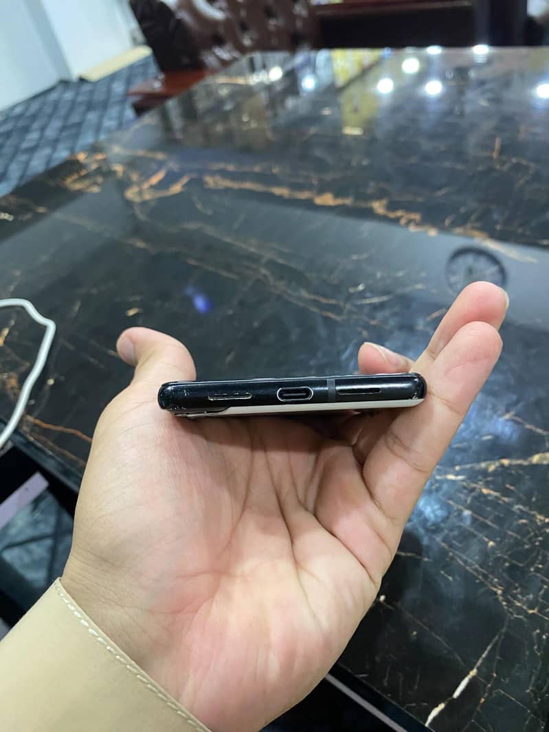 Google Pixel 6 3