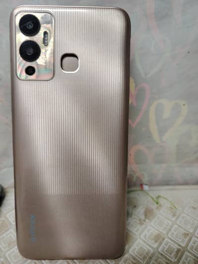 infinix Hot 12