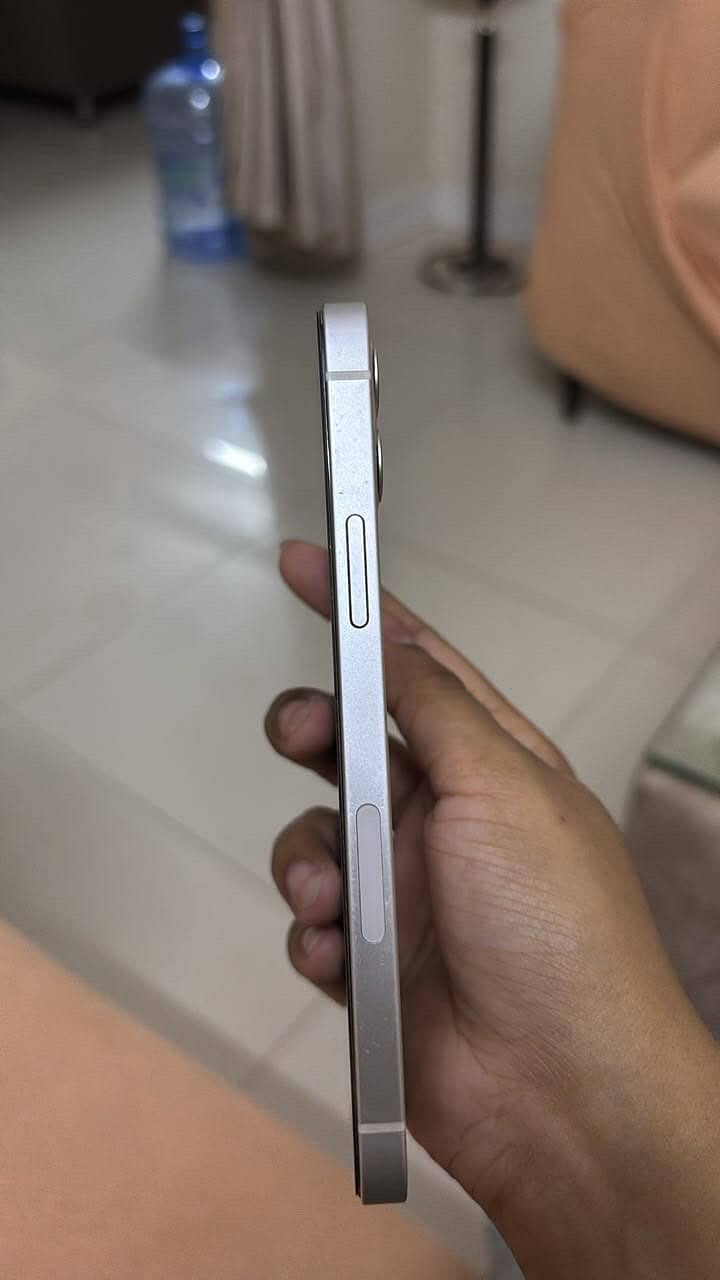 Apple iPhone 12 2