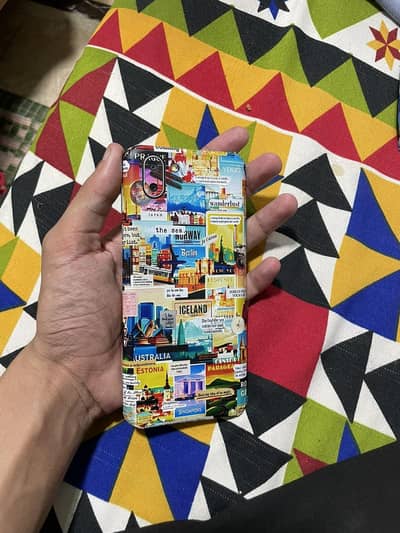 Sharp Aquos R2
