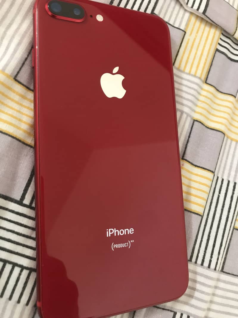 Apple iPhone 8 Plus 0