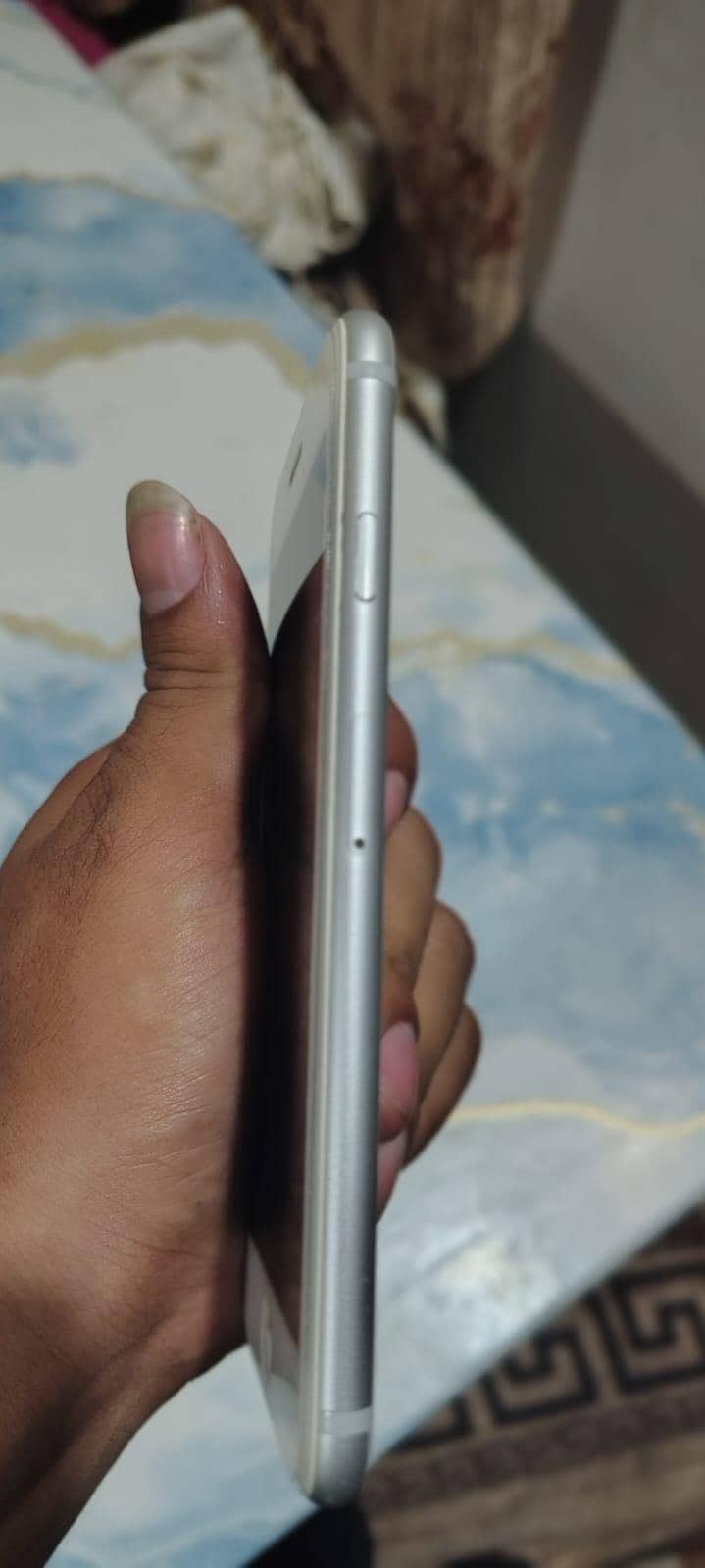 Apple iPhone 7 5