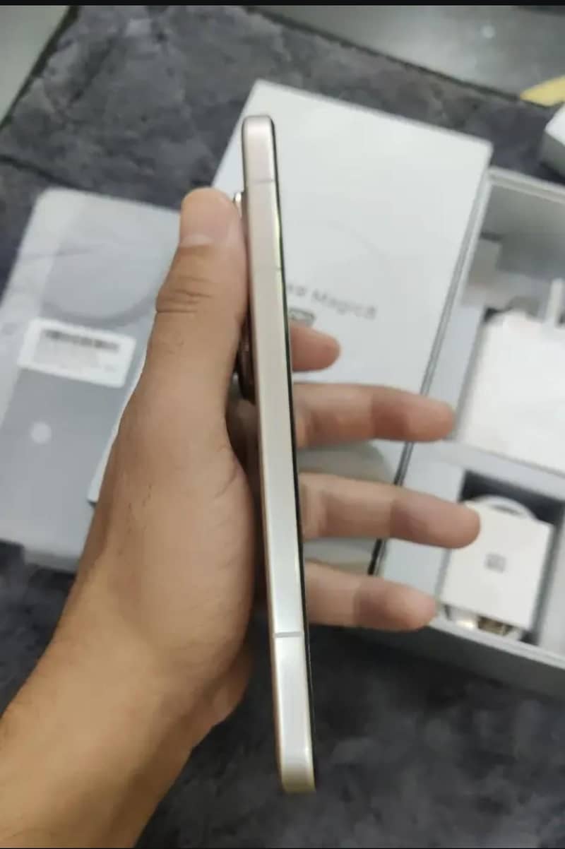 Honor magic 8 pro 3