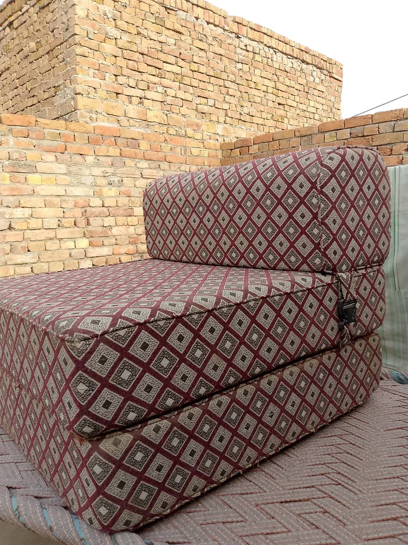 Sofa Come Bed 1