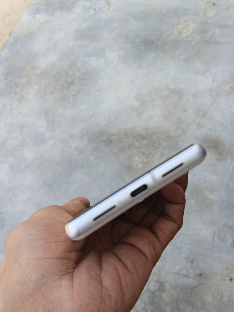 Google Pixel 7 6