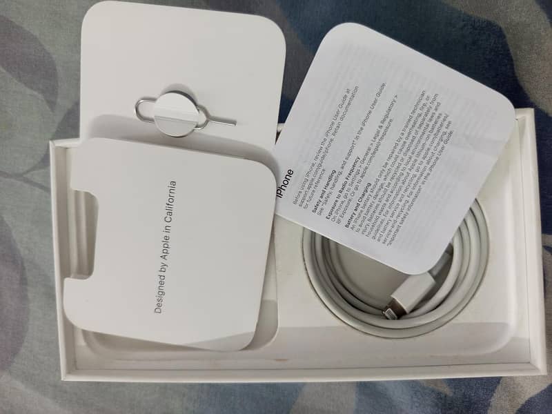 Apple iPhone 12 8