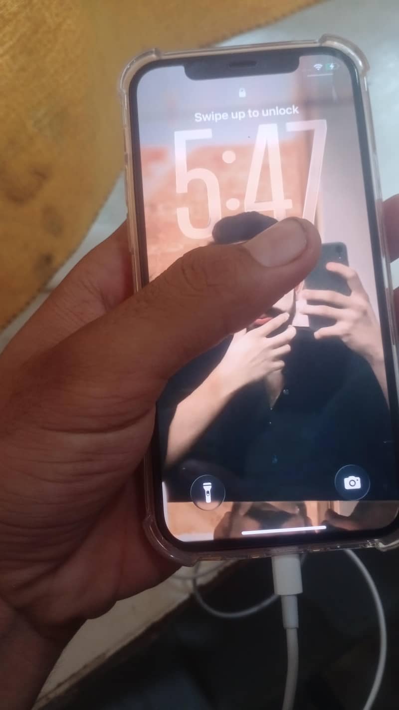 Apple iPhone 12 1