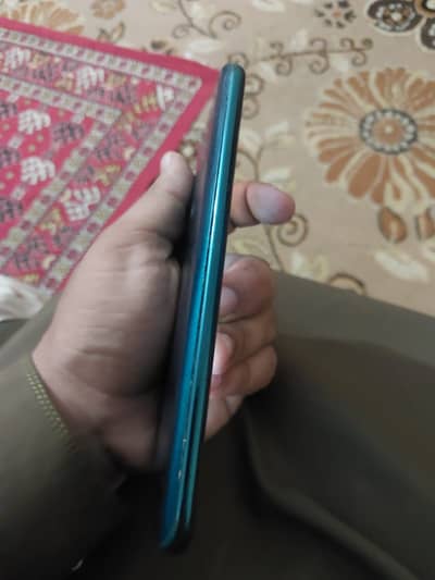Huawei Y9 Prime 6/128 gaming phone