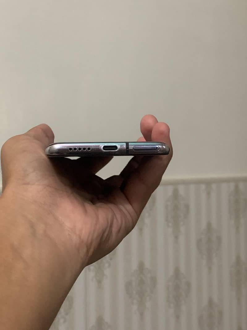 One Plus 7T 4