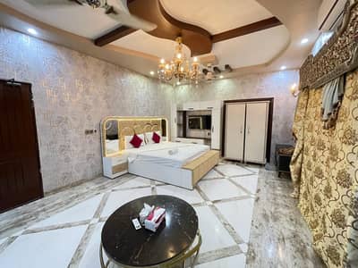 Daily weekly basis furnished & family-friendly Room for rent Available