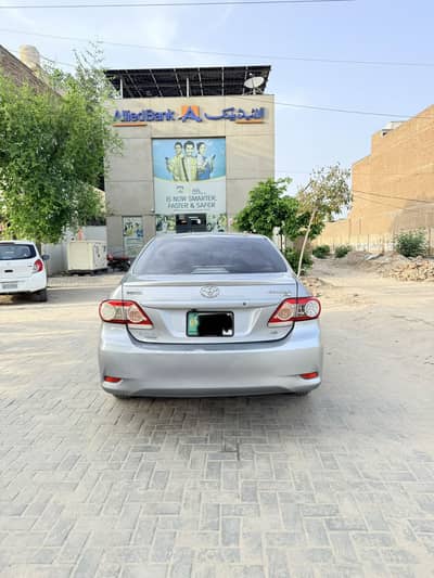 Toyota Corolla GLI 2013