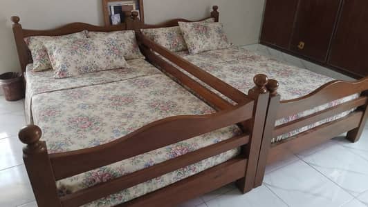 2 single beds for sale good quality pure wood