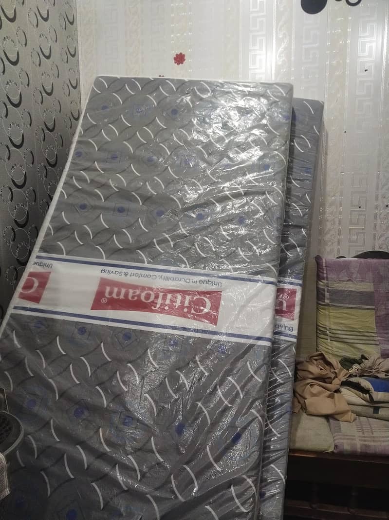 ciityfoam single bed 0