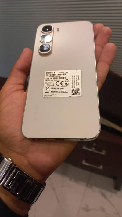 Infinix hot 60pro for sale 2 month used