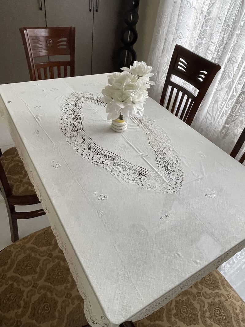Dinning table chairs 5
