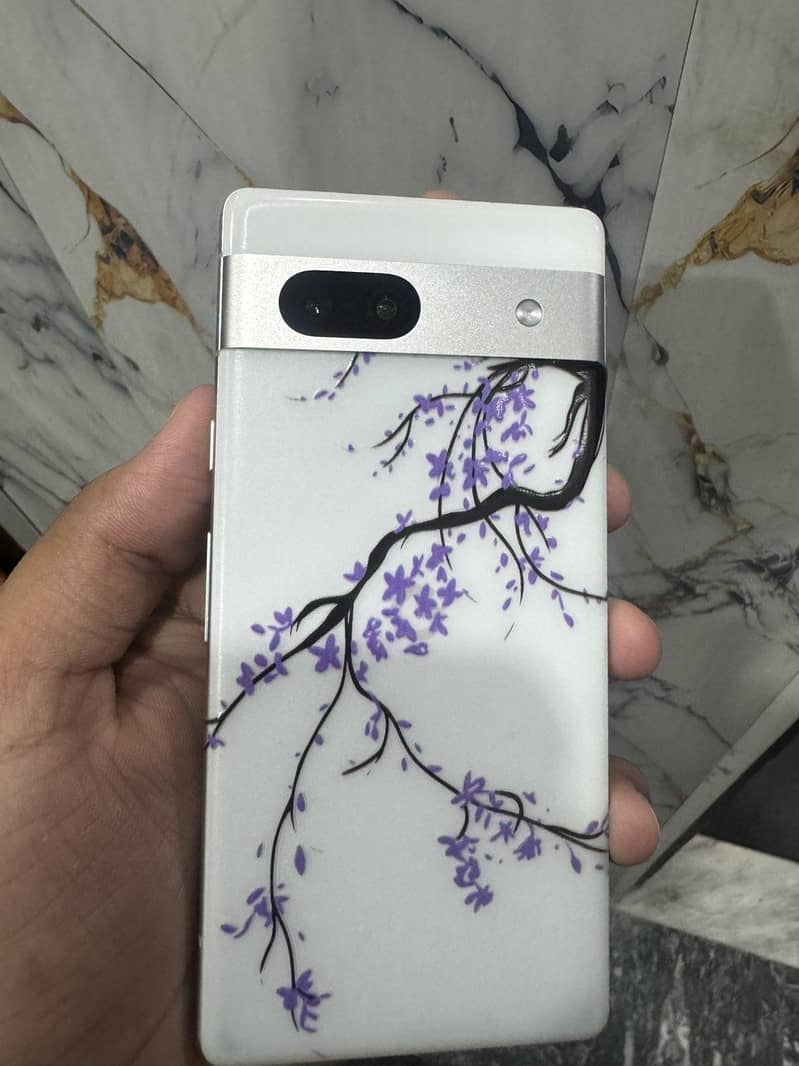 Google Pixel 7a 4