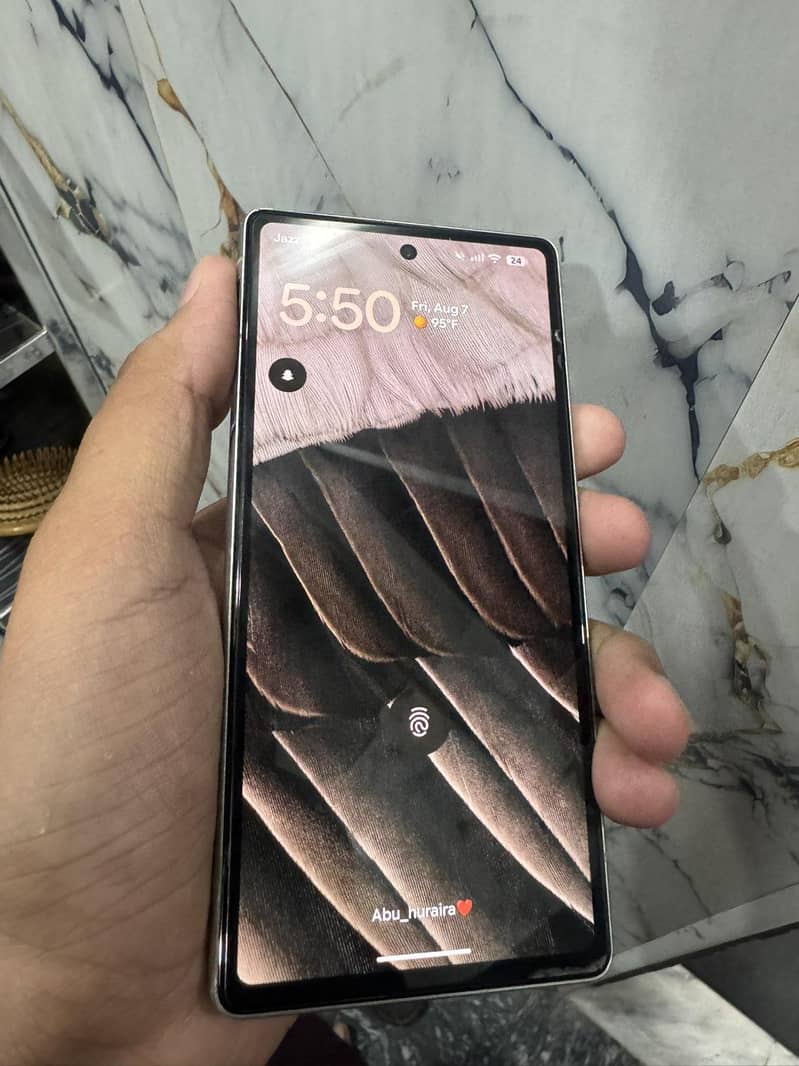 Google Pixel 7a 5