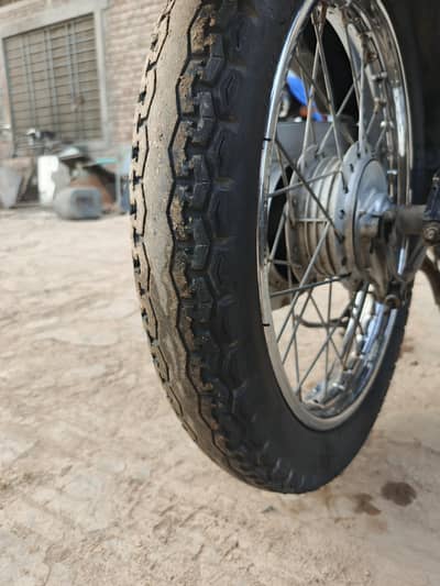 CG125
