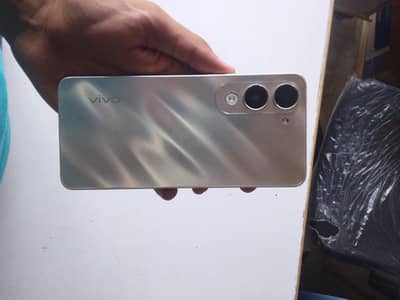 Vivo Y04