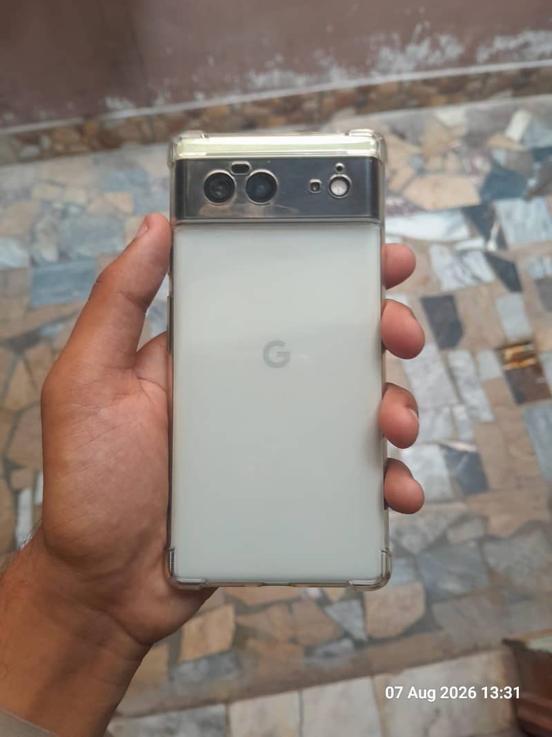 Google Pixel 6 4