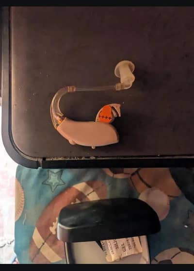 hearing aid 0/3/0/5/7/8/2/4/4/2/4