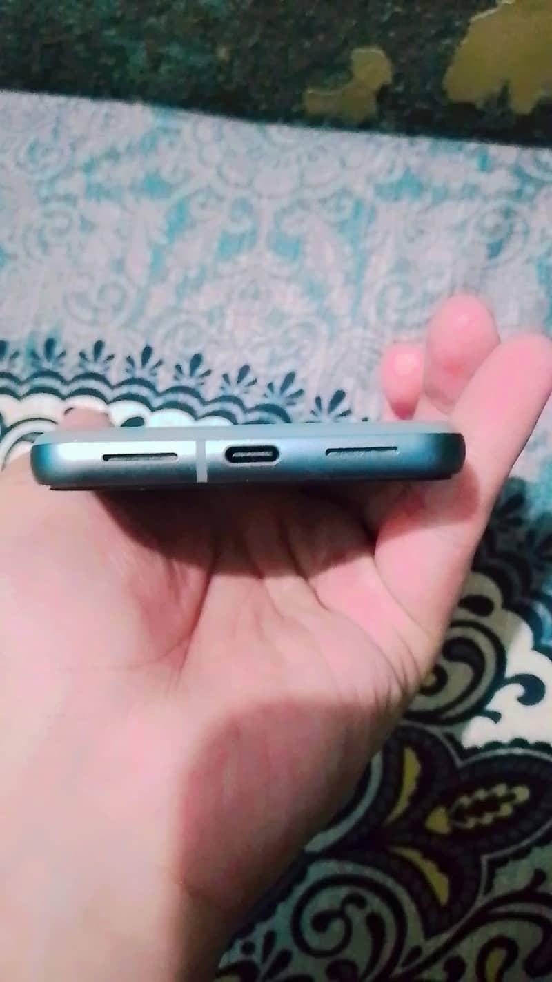 google pixel 8 3